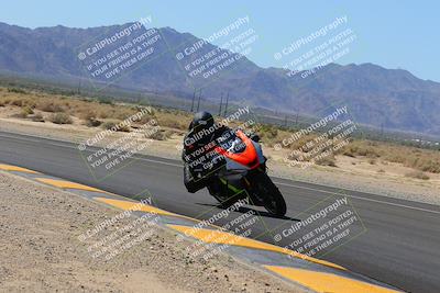 media/Oct-08-2022-SoCal Trackdays (Sat) [[1fc3beec89]]/Turn 16 Inside (1130am)/